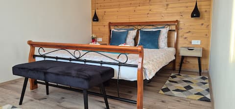 Popular Airbnb listing: Bike & Garden Relax Apartman in Balatonfüred