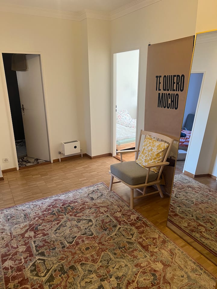 Sun-drenched Gem With Lake View - Lausanne