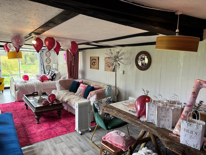 Hen Party Farmstay Firepit/bbq/activities - Stevenage