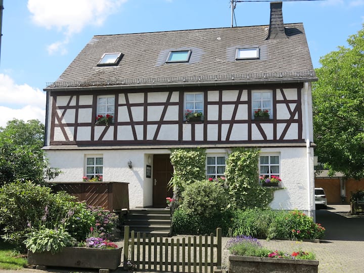 Gästehaus Bauernstube In Gesunder Hunsrückluft - Hahn