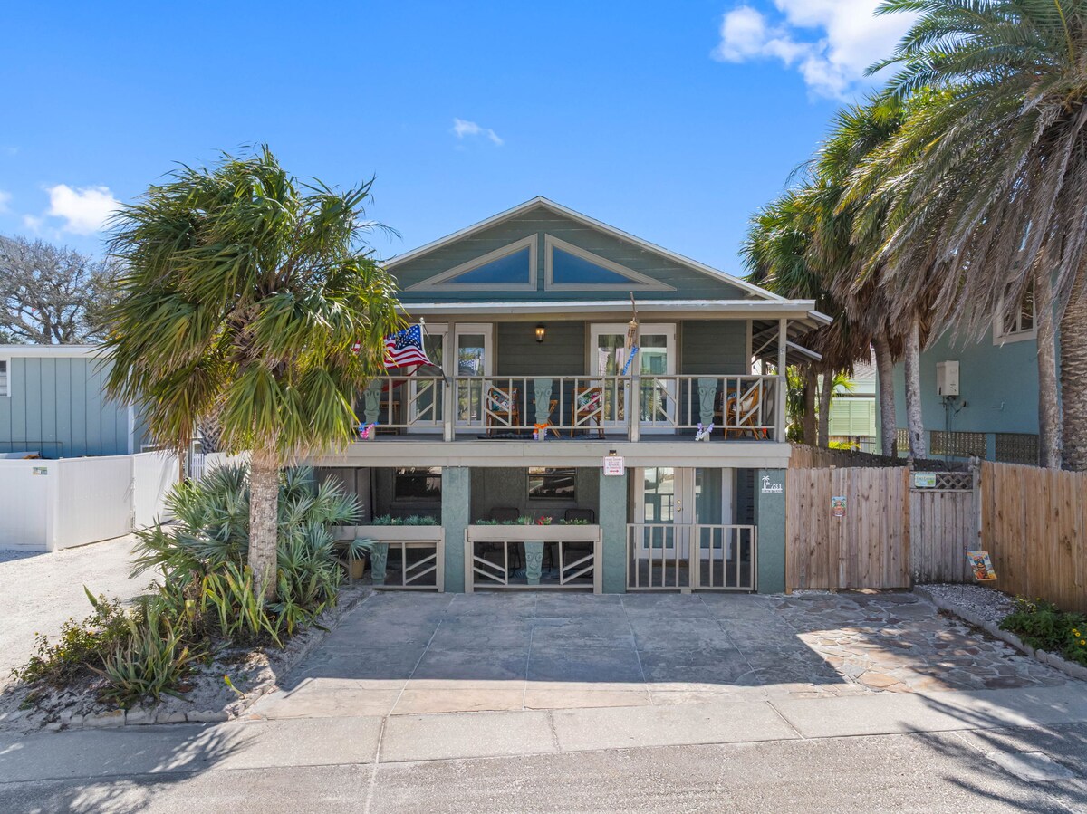 Tiki Hut Beach House – 2 chambres – Vue sur la plage – Animaux acceptés ...
