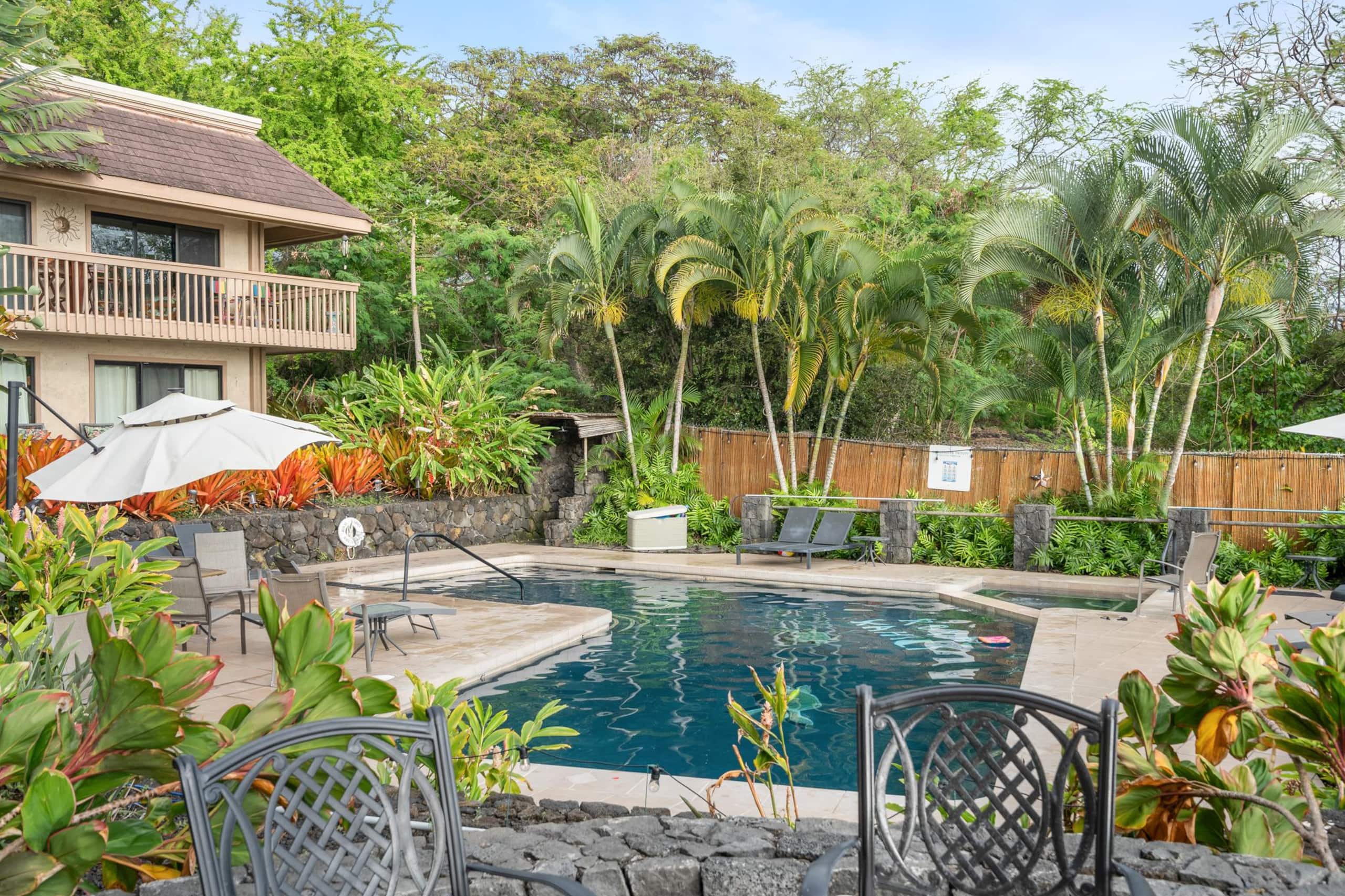 Condo in Kailua-Kona · ★5.0 · 2 bedrooms · 4 beds · 2 private baths - Image 26