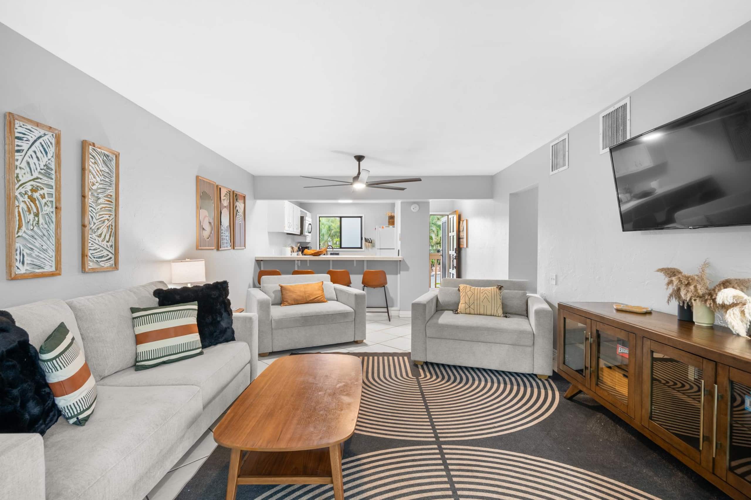 Condo in Kailua-Kona · ★5.0 · 2 bedrooms · 4 beds · 2 private baths - Image 7