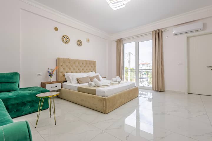 5 Min Walk From Sea | Breakfast Included | No.11 - Ksamil
