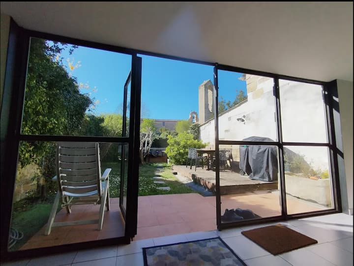 Maison Ancienne Rénovée Avec Jardin Et Piscine - Lunel