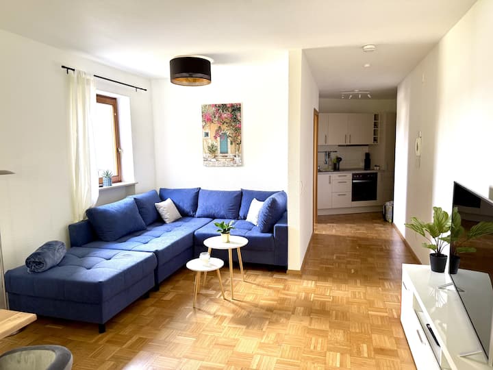 Vetterlux Lumi - Balcony, Parking, Greenery View - Ravensburg