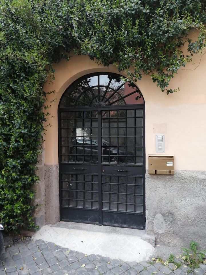 Casa Meris: Tra Medioevo E Oriente, Viterbo Centro - Viterbe