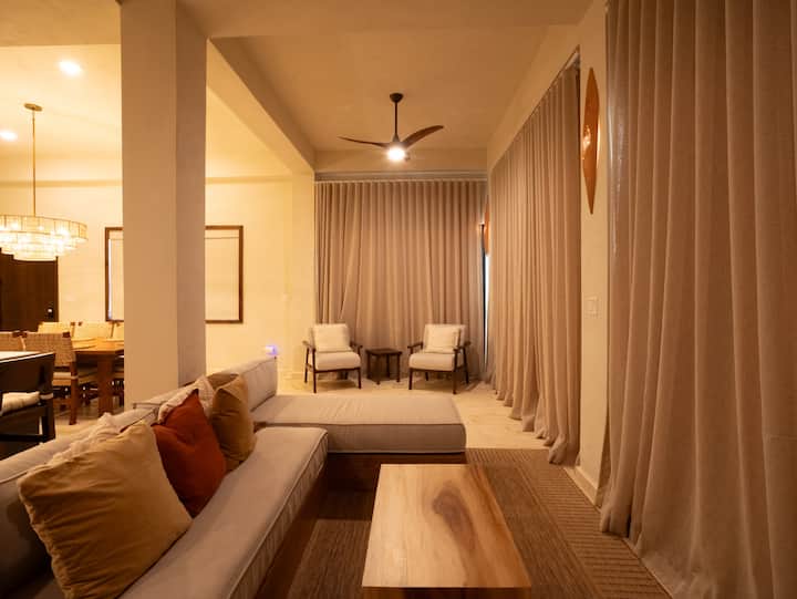 Casa Sur – Oceanfront Villa - Placencia