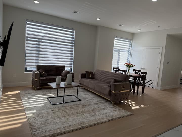 Bright 2br | Path To Nyc & World Cup - Hawthorne, NJ