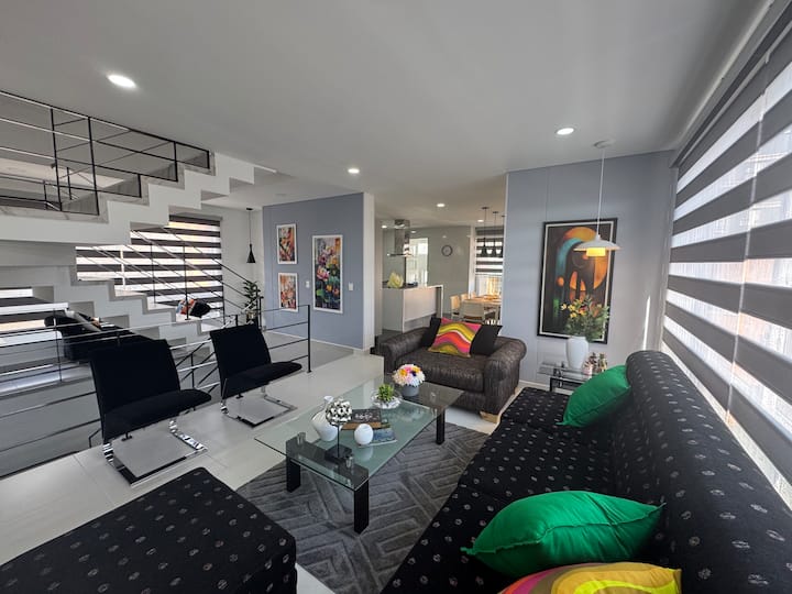 Sta. Barbara Premium 3br Duplex Fastwifi 16% Month - Bogota