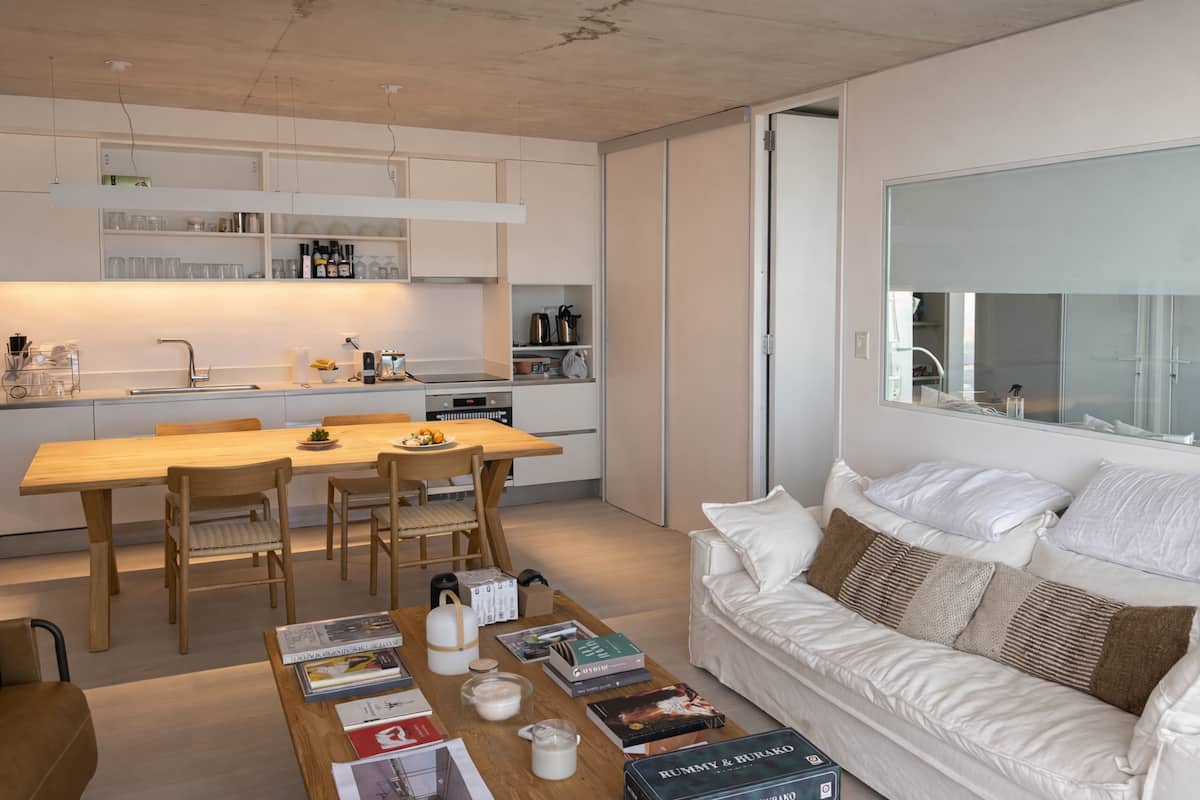 Apartamento con vista al río. Excelente ubicación, fotografía 9 de 12