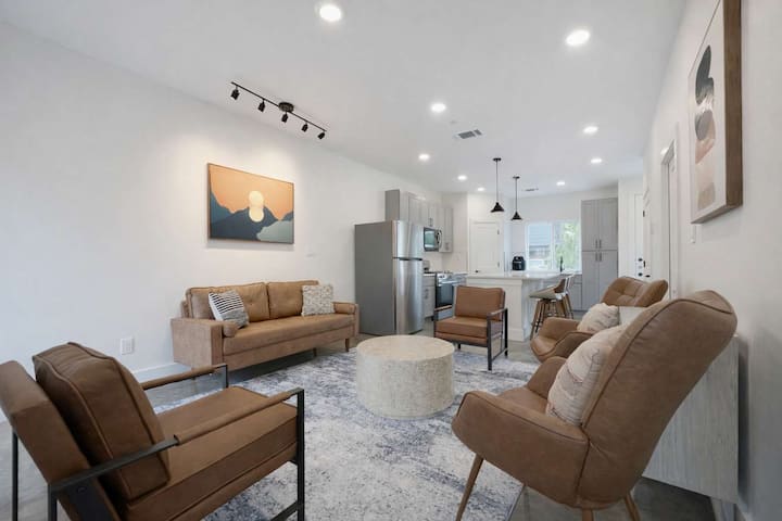 Bishop Arts 6br/6.5ba, Sleeps 12, Close To Dt - Dallas, TX