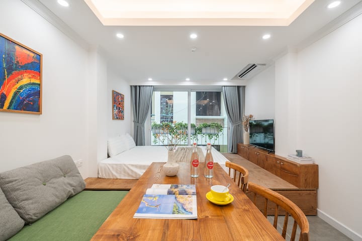 7 Studios W/ Pool, Rooftop & Free Laundry - Hanoi