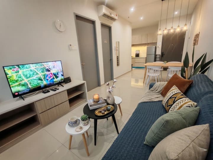 Modern One-bedroom Iconic Regency By Ls Staycation - Bayan Lepas