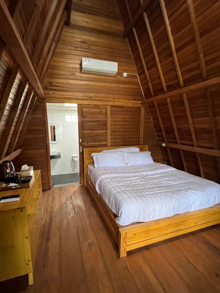 Cozy Mountain Cabin | Sukabumi - Sukabumi