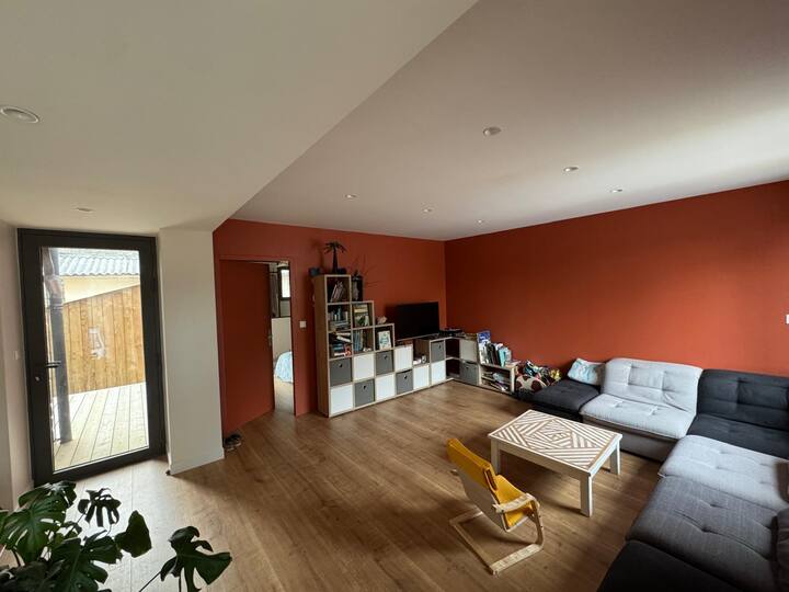 Maison Familiale + Piscine à Saintes, Proche Océan - Saintes