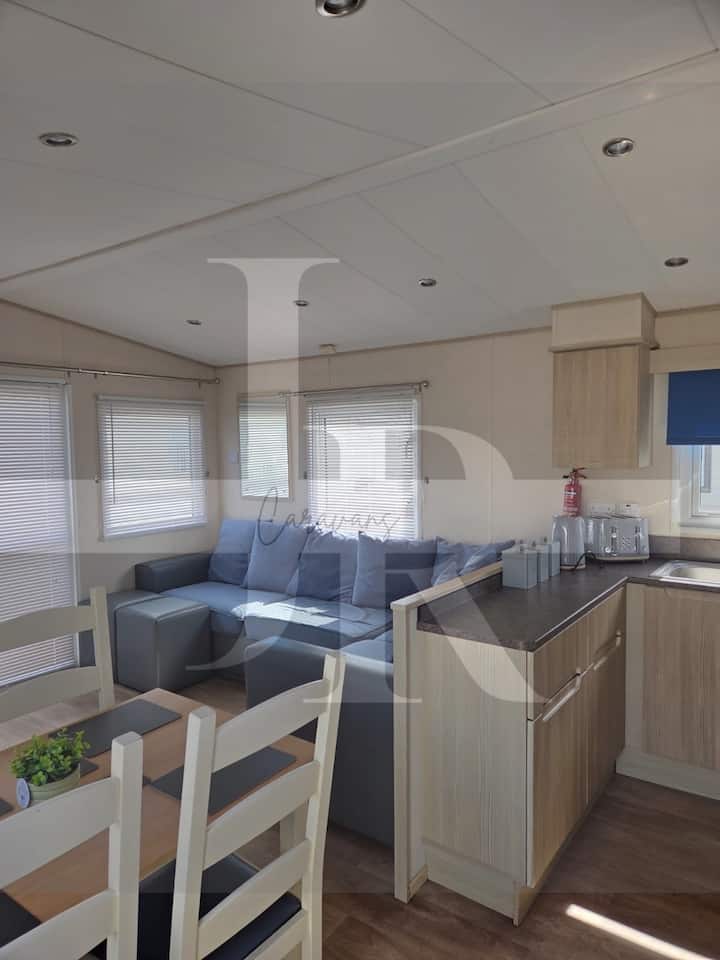 8 Berth Caravan On Golden Gate - Towyn