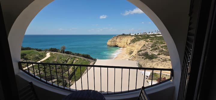 Vintage On The Beach - Carvoeiro