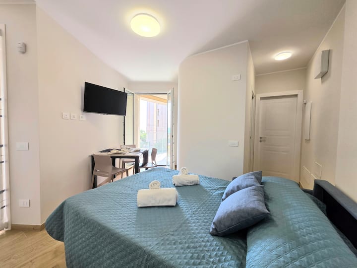 [À 50 M De La Mer] Nouvel Apt • Parking, Clim - Pietra Ligure