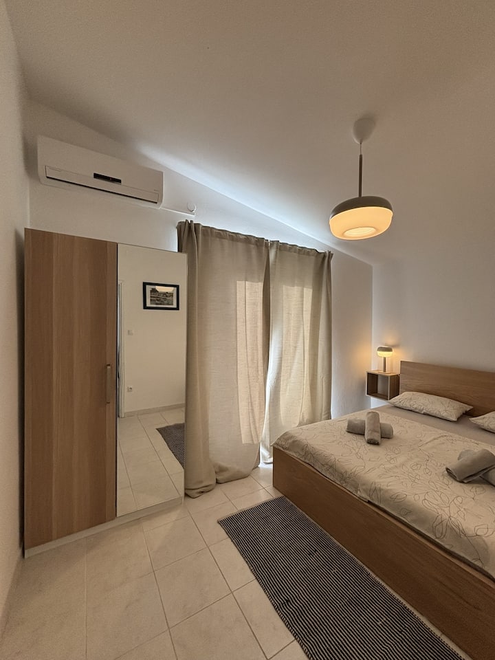 Apartments Silvija Tribunj - 1 - Pirovac