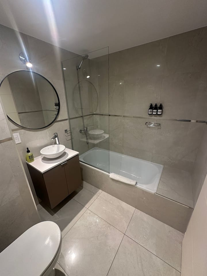 Loft mobiliado com varanda em Monserrat