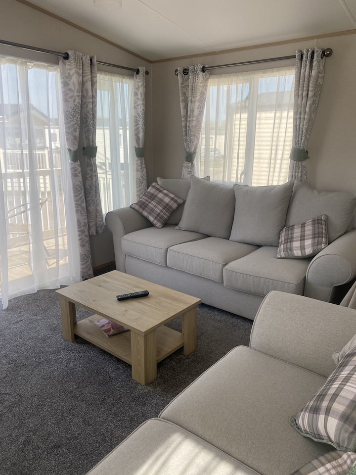 Sunnyside Lodge - West Sussex