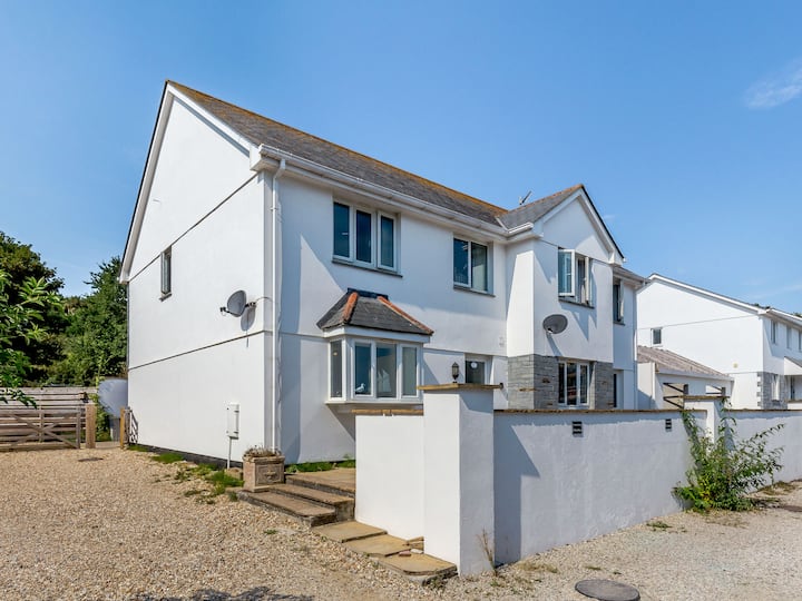 8 Harlyn Mews - Padstow