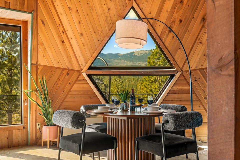 A geodesic dome at 9,000 feet, Bailey, Colorado, United States, photo 3 of 10