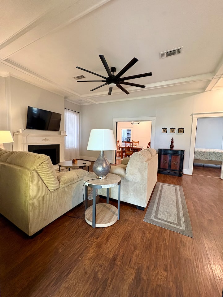 Cozy Escape In The City - Ardmore, OK