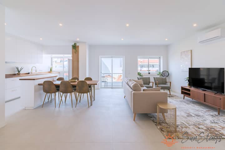 City Center Design Home With Sea View By Sunstays - Lagos