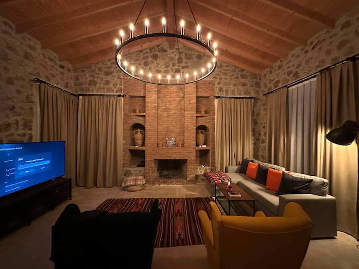 ÖTüken Stone House | Private Heated Pool - Çanakkale