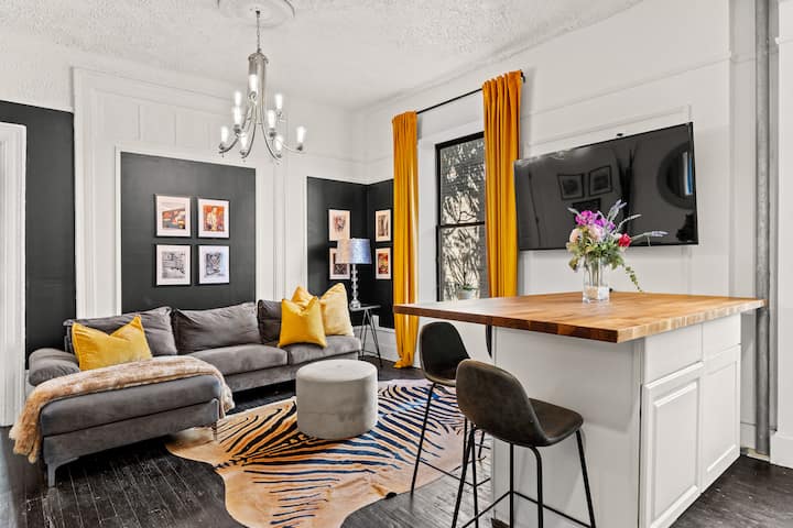 Charming 2br Manhattan Apartment | Upper Nyc - State of New York