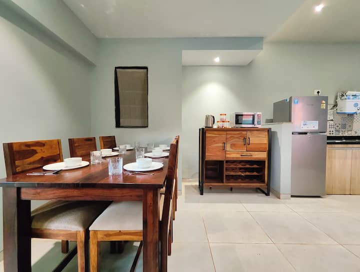 Full kitchen image 1