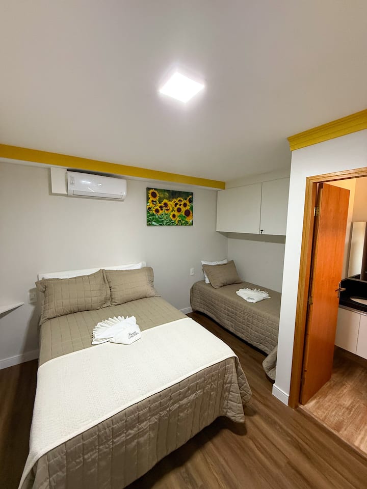 Suite 2 Térreo/ Piscina/ Ar Cond/ 12min De S.negra - Amparo