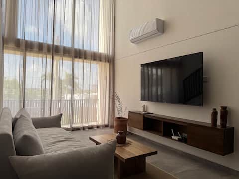 Top performing Airbnb: Beautiful loft in Mérida | Pool + Coworking + BBQ in Colonia Sodzil Norte