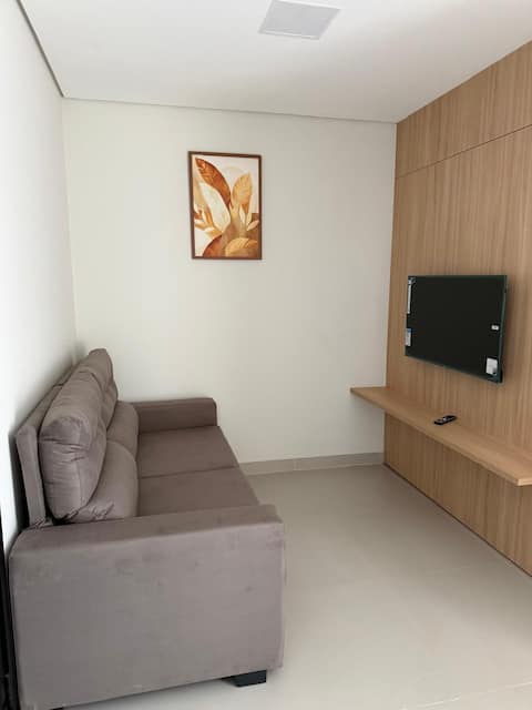 Successful Airbnb property: Modern and cozy flat! Great location! in Luís Eduardo Magalhães