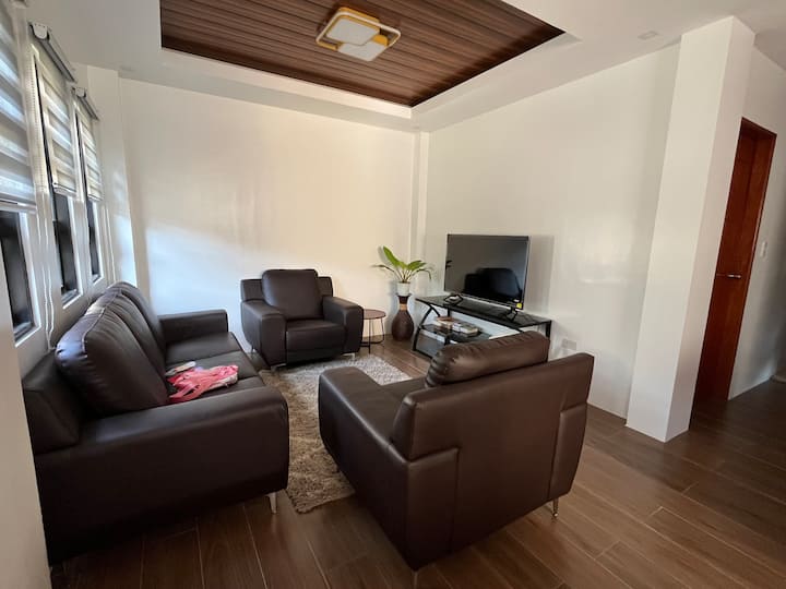Transient House Near Sm City 4 Rooms 8 Beds 2cr - Tuguegarao
