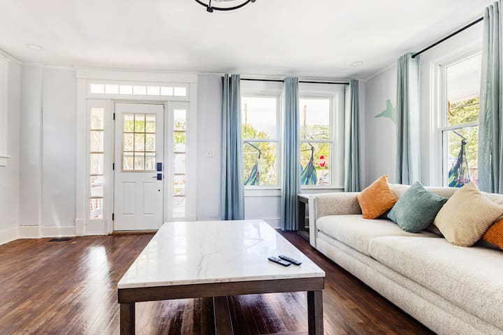 Top Gun R&r Iv: 3 Bedrooms, 2 Baths, Sleeps 8. - Portsmouth, VA