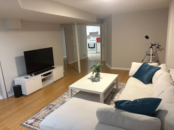 Cozy Guest Suite Nestled In Bowmanville Fifa 2026 - Bowmanville