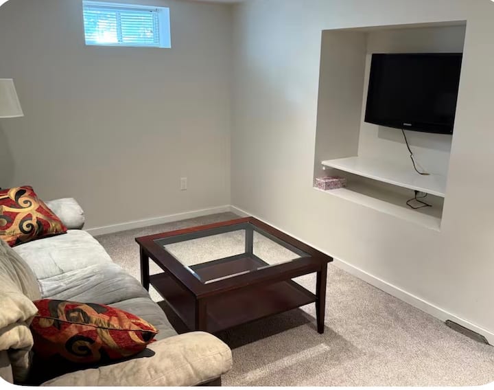 Downtown Basement Suite - Yorkton