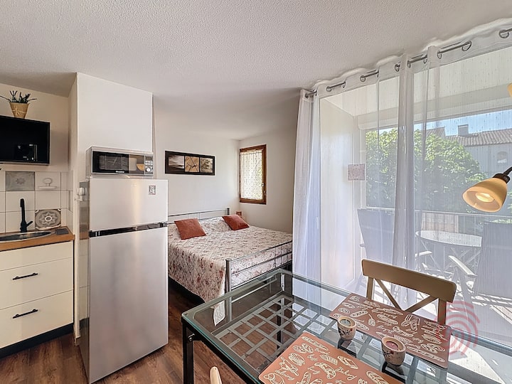 Studio Lumineux Avec Balcon - 2 Pers. - Lamalou-les-Bains