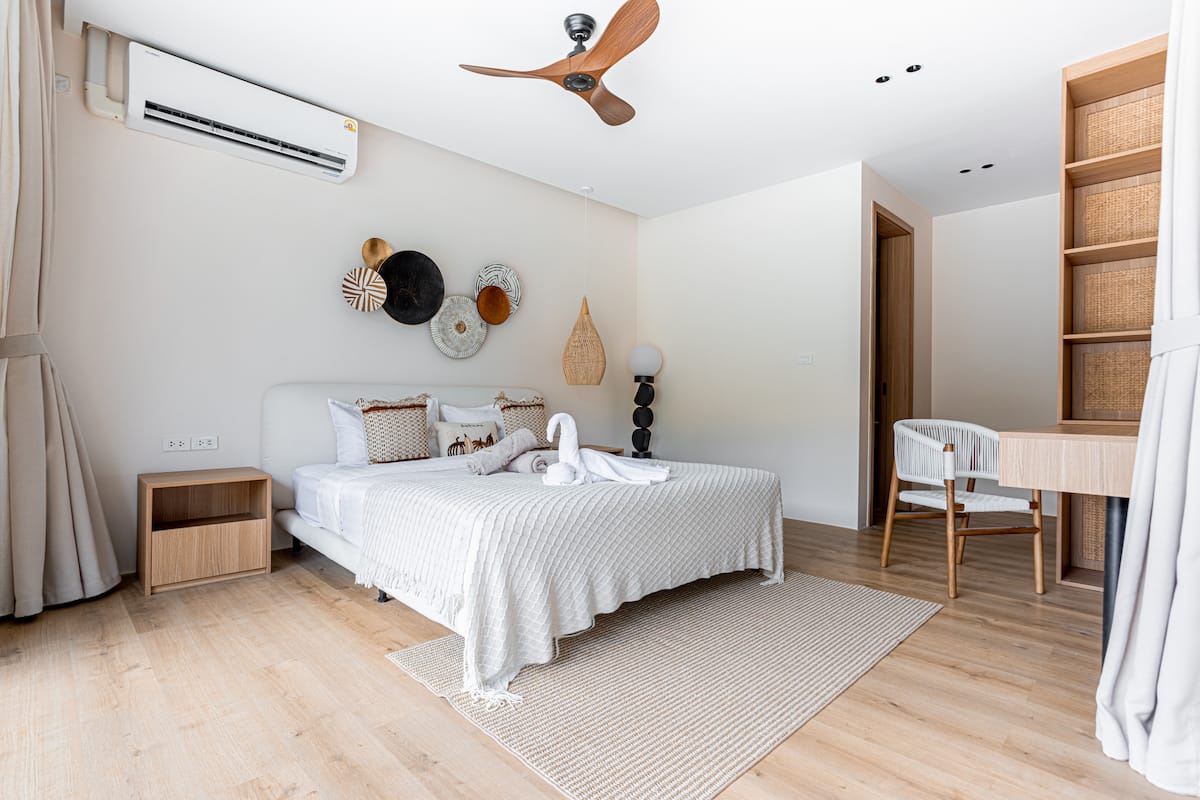 Coco Eden bedroom