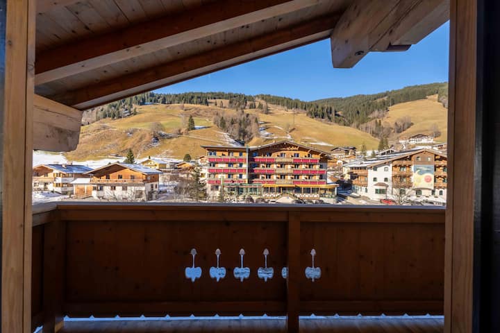 Alpenglück Apartments - 3, Balcony & Mountain View - Saalbach-Hinterglemm