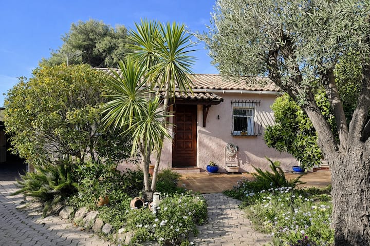 Maison Famille  Jardin Sécurisé  Plage à Pied - La Londe-les-Maures