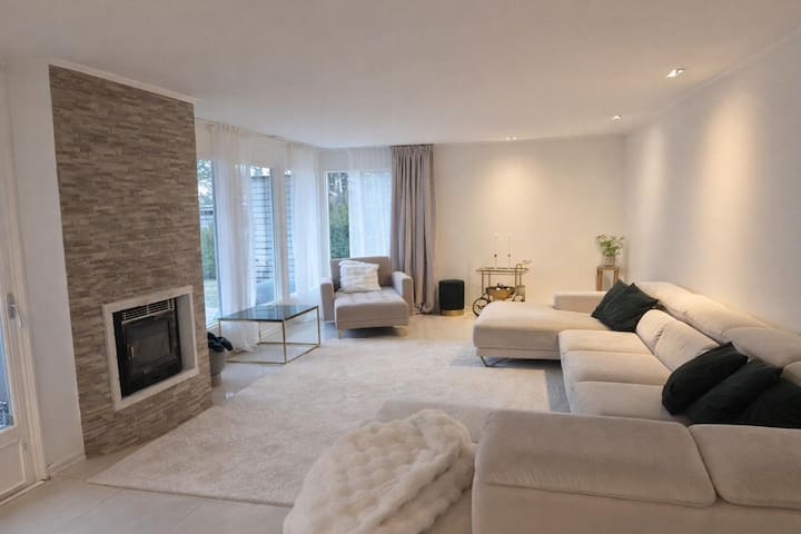 Luxury Villa In Stockholm Area With Jacuzzi & Gym - Stockholm