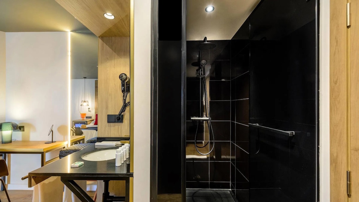 Twin Room Vista Mar Lateral- 3 adultos- District 4