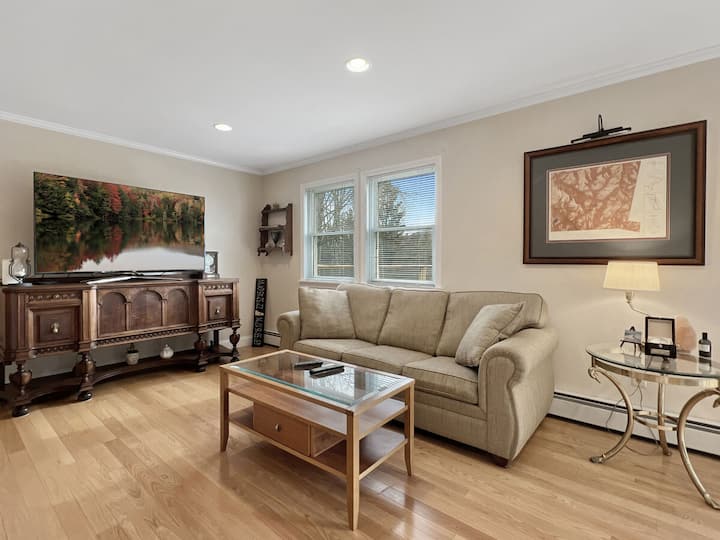 A T Lodge • 26-acre Retreat Near Killington - Rutland, VT
