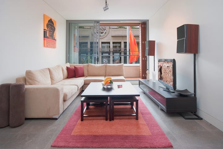 Cbd Apt | 3+ Month Stay | Furnished - Manly