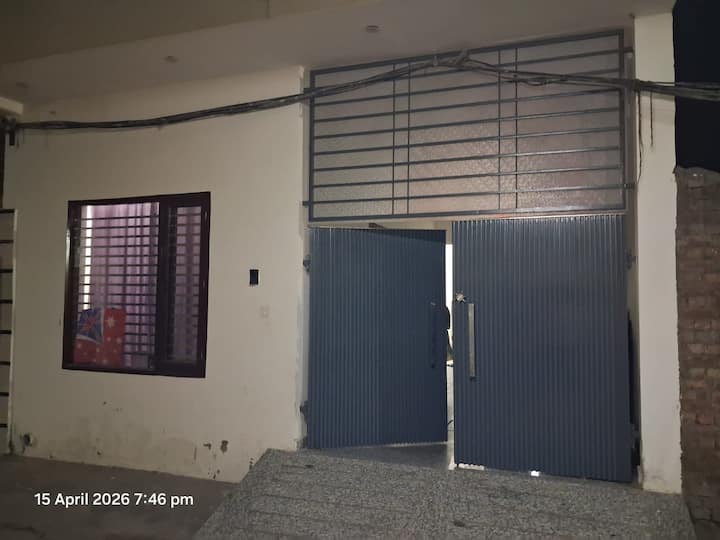 Clean & Modern,short & Catchy Formal Listing Style - Amritsar