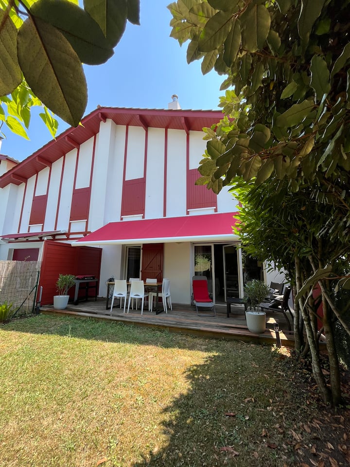 Maison Typique Basque
St Pée Sur Nivelle - Guéthary